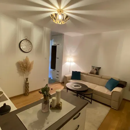 Apartmán Red *